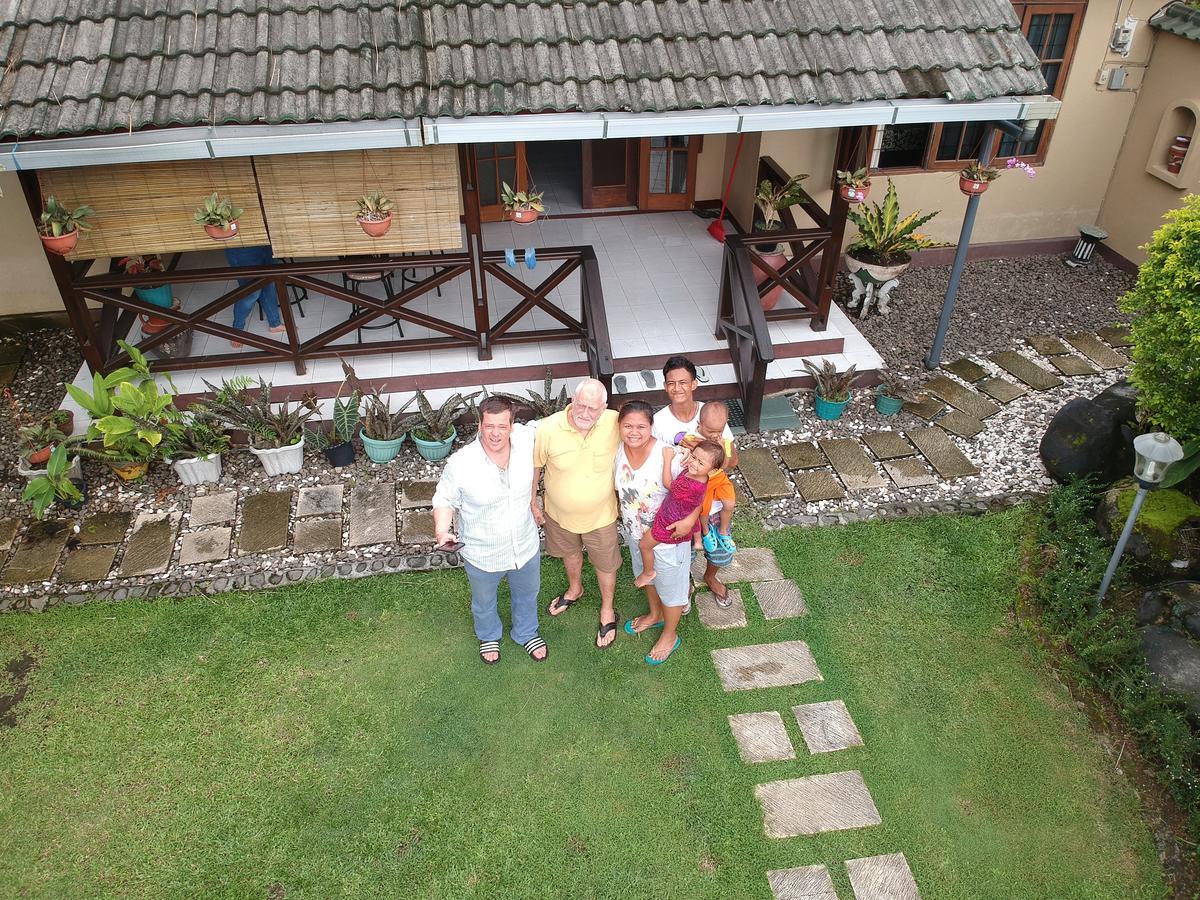 Villa Yukie Senggigi Montongbuwoh Eksteriør bilde