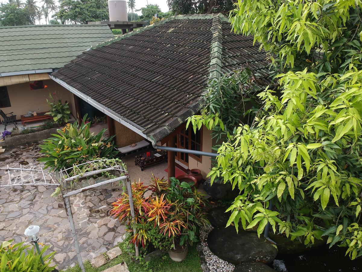 Villa Yukie Senggigi Montongbuwoh Eksteriør bilde